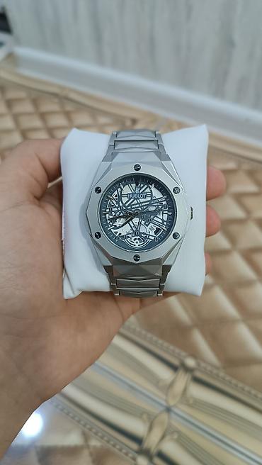 gümüş dəst: Hublot üslubunda skeleton dizaynlı kişi qol saatı - Korpus və — 1