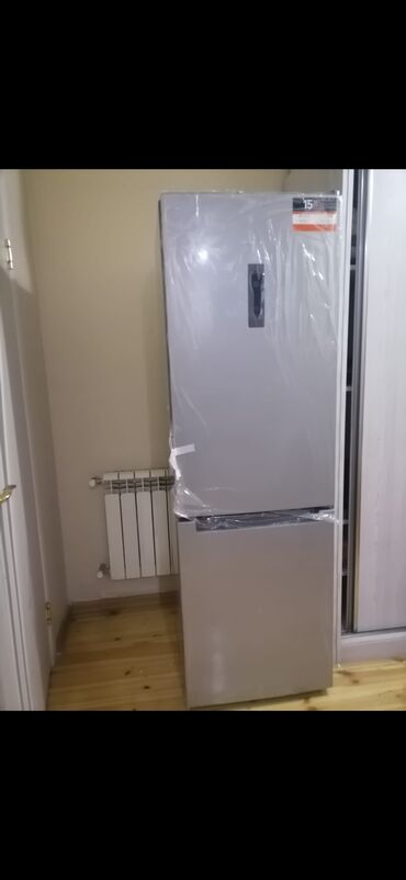 soyducu balaca: İşlənmiş 2 qapılı Indesit Soyuducu Satılır, rəng - Bej, Dolab içi