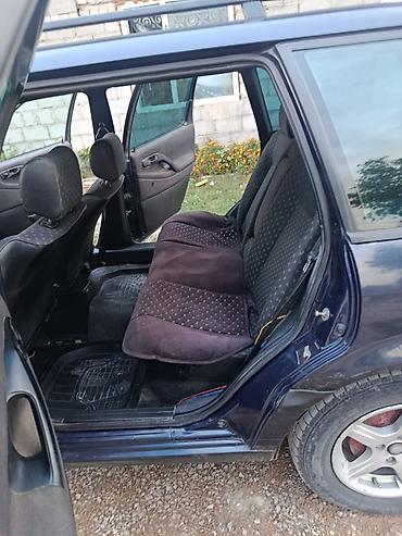 Продажа авто: Ford Focus: 1994 г., 1.8 л, Механика, Бензин, Универсал — 3