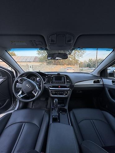audi 4: Hyundai Sonata: 2019 г., 2 л, Автомат, Газ, Седан — 5