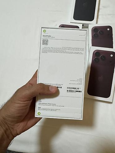 17 pro max kontakt home: IPhone 16 Pro Max, Qara, Face ID — 3
