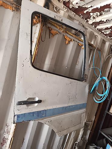 audi ucuz: Salam Mercedes üçün mərkəzi konsol/saxlama qutusu (bar ve kabin alti — 5