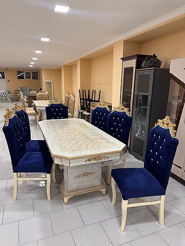 parta stullari: Klassik üslubda yemək dəsti - Tərkibi: 1 ədəd uzun düzbucaqlı masa + — 1