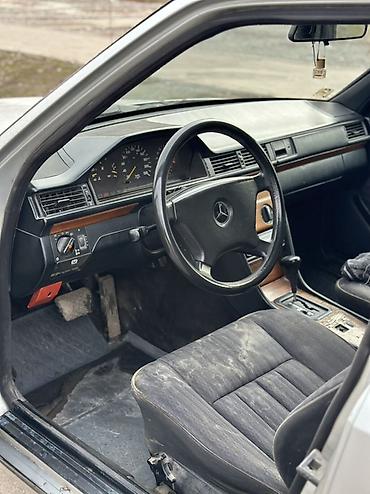 Mercedes-Benz: Mercedes-Benz W124: 1992 г., 2.3 л, Автомат, Бензин, Универсал — 2