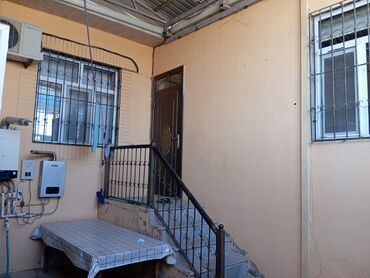 Uzunmüddətli kirayə evlər: 100 kv. m, 3 otaqlı, Kombi, Qaz, İşıq -da lalafo.az — 1 Uzunmüddətli kirayə evlər: 100 kv. m, 3 otaqlı, Kombi, Qaz, İşıq — 1