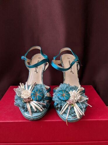 женские туфли с ремешком: Туфли 38, цвет - Голубой