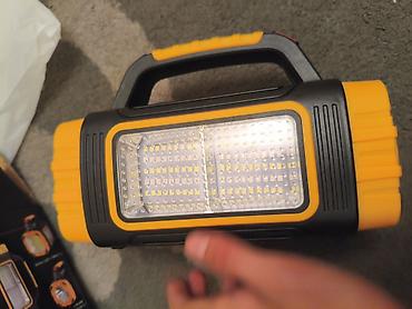 Солнечные прожекторы: Многофункциональный переносной LED-фонарь-прожектор с солнечной — 1