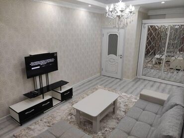 продать шкаф бу: Гарнитур для зала, Диван, Ткань, текстиль, цвет - Серый