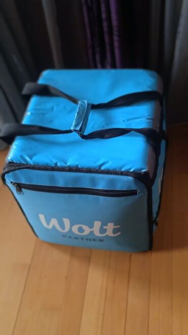 Çanta və çexollar: Wolt çantas təzədir + powerbank və kiçik şeyləri qoymaq üçün çanta + — 2