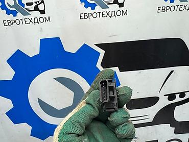 om6: Кнопка обогрева сидений Mercedes Benz M-Class W163 OM613 2004 — 3