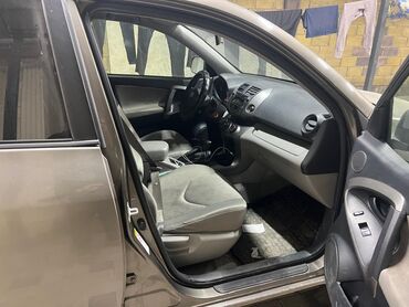 Toyota: Toyota RAV4: 2009 г., 2.5 л, Автомат, Бензиновая, Кроссовер — 5