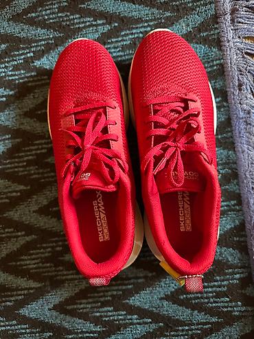 часы coros: Мужские кроссовки, 42, Skechers, Новый, цвет - Красный, Платная доставка — 2