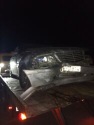 Tavalar: Mercedes-Benz 200: 2 l | 2000 il Universal