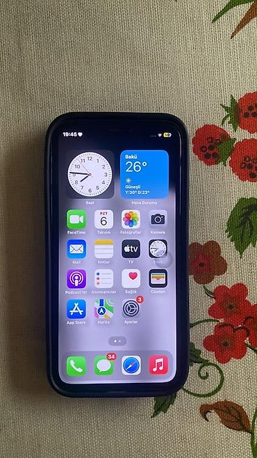 kamera digital: IPhone 15 Pro, 256 GB, Qara, Face ID — 3