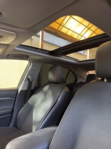 Toyota: Toyota Camry: 2018 г., Автомат, Седан — 7