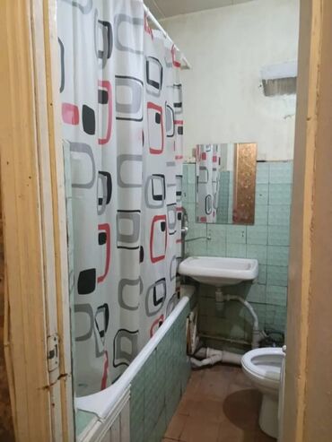 дом с люксембург: 1 комната, Собственник, Без подселения