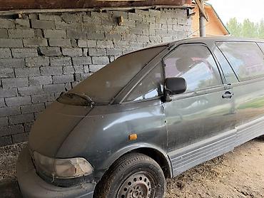 мото бокс: Toyota Previa: 1991 г., 2.4 л, Механика, Бензин, Минивэн — 2