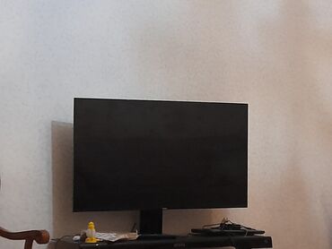 телевизор смарт: Televizorun səsi çıxır ama ekranı göstərmir.Mavi işıq yanır smart