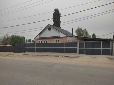 дом тулебердиева: Дом, 150 м², 6 комнат, Собственник, Евроремонт