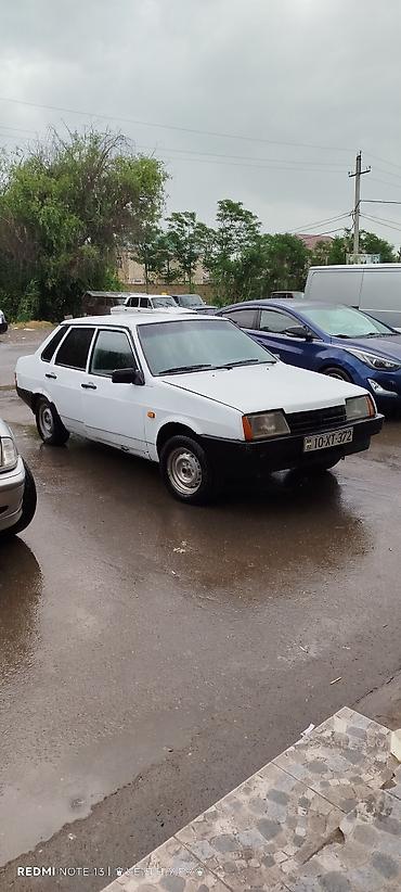 moto zontes: Maşın: Sedan, ağ rəng Marka/model:VAZ 21099 Nömrə: 10-XT-372 (AZ) — 1
