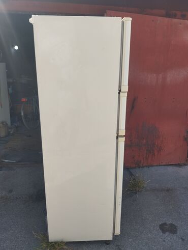 Холодильники: Представляем трёх камерный холодильник Голд стар белого цвета — 2