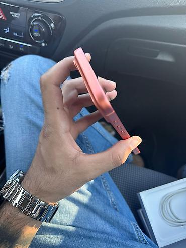 samsung 17: IPhone 17 Pro Max, Narıncı — 1