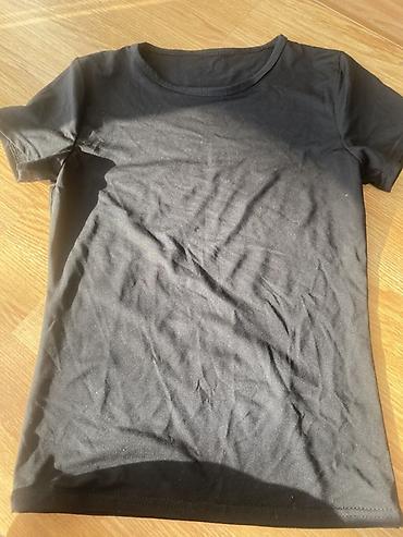 Другая женская одежда: Все по 500 сом 😱 Можете забрать самовывозом /доставка общая стоимость — 5