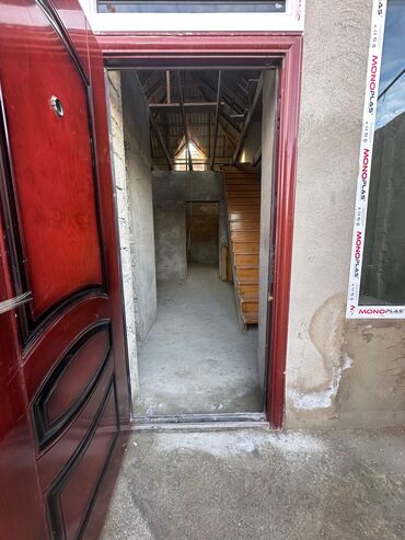 Həyət evləri və villaların satışı: 3 otaqlı, 68 kv. m, Təmirsiz — 11