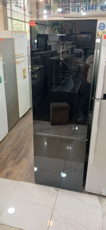 Separatorlar: 2 qapılı Daewoo Soyuducu Satılır, rəng - Qara