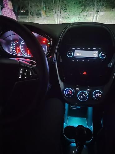 Chevrolet: Chevrolet Spark: 2016 г., 1 л, Вариатор, Бензин — 12