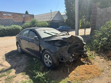 кузовной домкрат: Chevrolet Cruze LT, Год вып 2009 Объем 1.6 седан, черный цвет