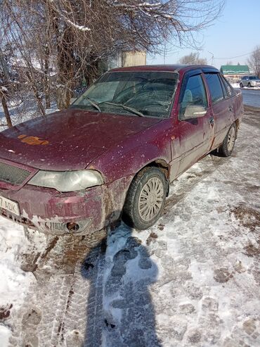 некстя 1: Daewoo Nexia: 2011 г., 1.5 л, Механика, Бензин, Седан