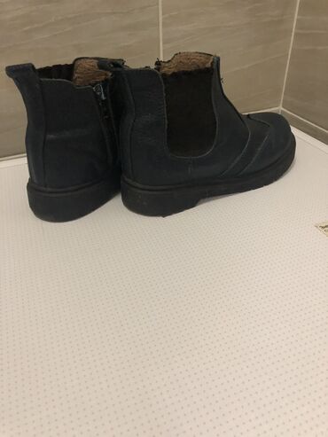 Ботинки: Мужские ботинки, 32, BaaS, Б/у, цвет - Синий, Самовывоз — 2