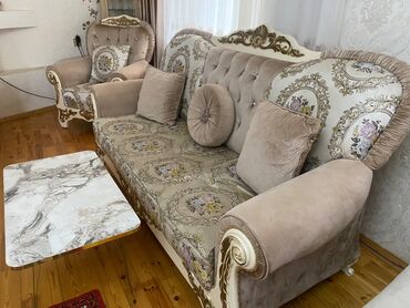 islenmis metbex divanlari: Divan, İşlənmiş, Açılmayan, Bazasız, Parça, Çatdırılma yoxdur
