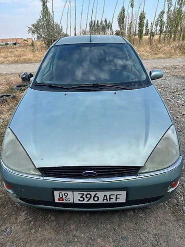 продаю в связи переездом: Ford Focus: 2000 г., Универсал — 4