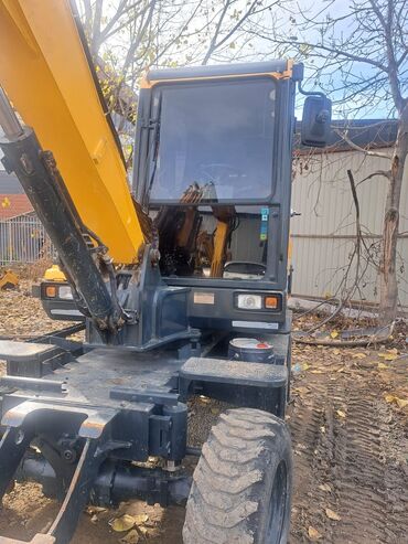 Услуги экскаватора: Экскаватор | Водопровод, Траншеи, Канализация, септик — 13