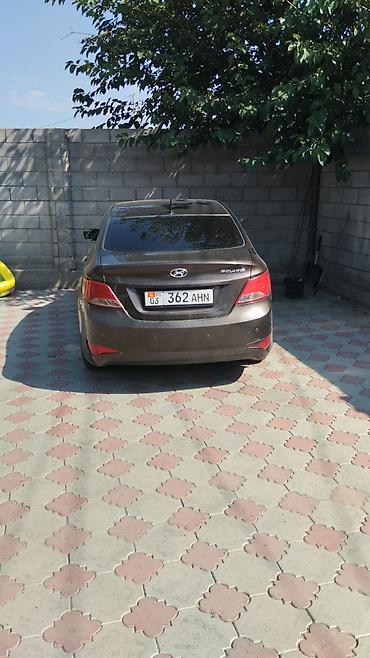 саларис 2013: Hyundai Solaris: 2015 г., 1.6 л, Автомат, Седан — 2