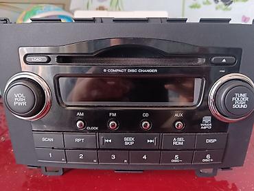 cd çalar: Honda orijinal maqnitola/radio blok Xüsusiyyətlər: - 6-Compact Disc — 1