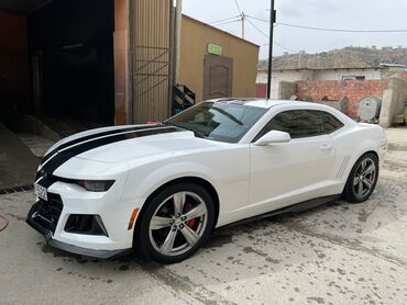 chevrolet ölüxana: Chevrolet Camaro: 3.6 l | 2011 il 120000 km Kupe