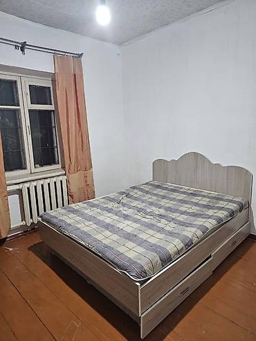 Продажа полдома: 📍ул. Фучика 🔘4-комнаты 🔘51,8м² Продается полдома. Участок ровный — 5