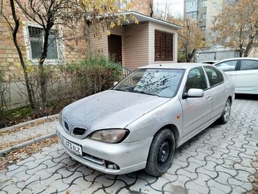 Nissan: Nissan Primera: 2000 г., 1.8 л, Механика, Бензин, Хэтчбэк