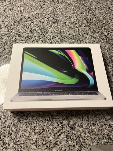 macbook 13: Apple MacBook, 13.3 ", Apple M2, 256 GB
