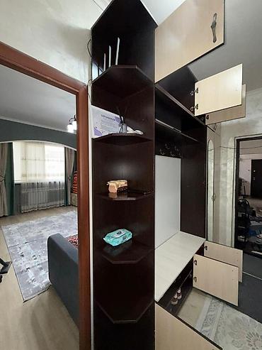 Гарнитуры для прихожей: Прихожая-гарнитур с зеркалом и множеством систем хранения. Состав и — 10