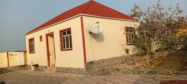 Həyət evləri və villaların satışı: Satılır: həyət evi - Tikili: 1 mərtəbəli fərdi yaşayış evi, qırmızı — 9