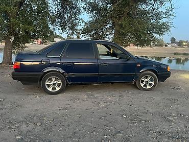 куплю продажа: Volkswagen Passat: 1991 г., 1.8 л, Механика, Бензин, Седан — 3