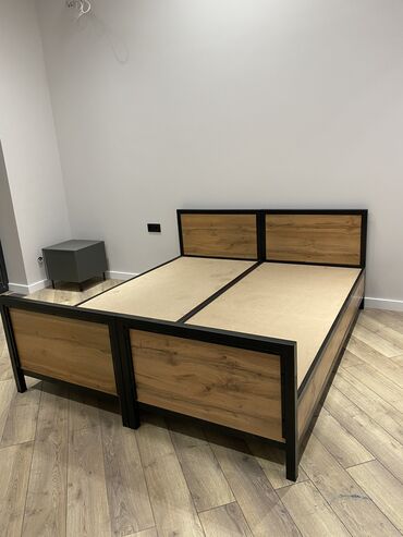 Односпальные кровати: Кровать с прочным металлическим каркасом и изголовьем из — 9