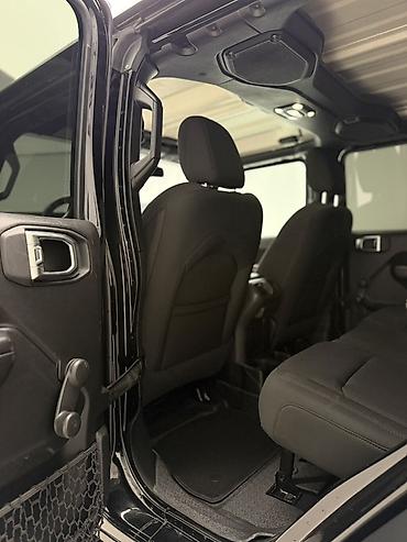 ex 5: Jeep Wrangler: 2020 г., 2 л, Автомат, Бензин, Внедорожник — 6