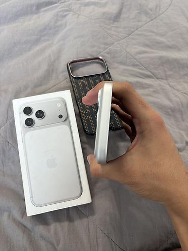 iphone pro max 15: IPhone 17 Pro Max, Б/у, 256 ГБ, Белый, Защитное стекло, Чехол, Коробка, 95 % — 6