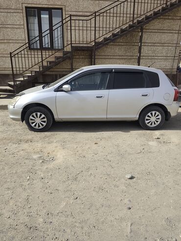 китайски машина: Honda Civic: 2002 г., 1.5 л, Автомат, Бензин, Хетчбек