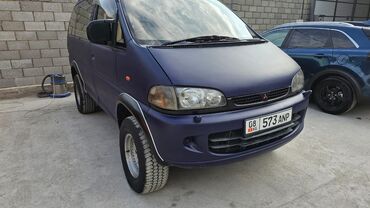 Mitsubishi: Mitsubishi Delica: 1995 г., 3 л, Автомат, Бензин, Внедорожник